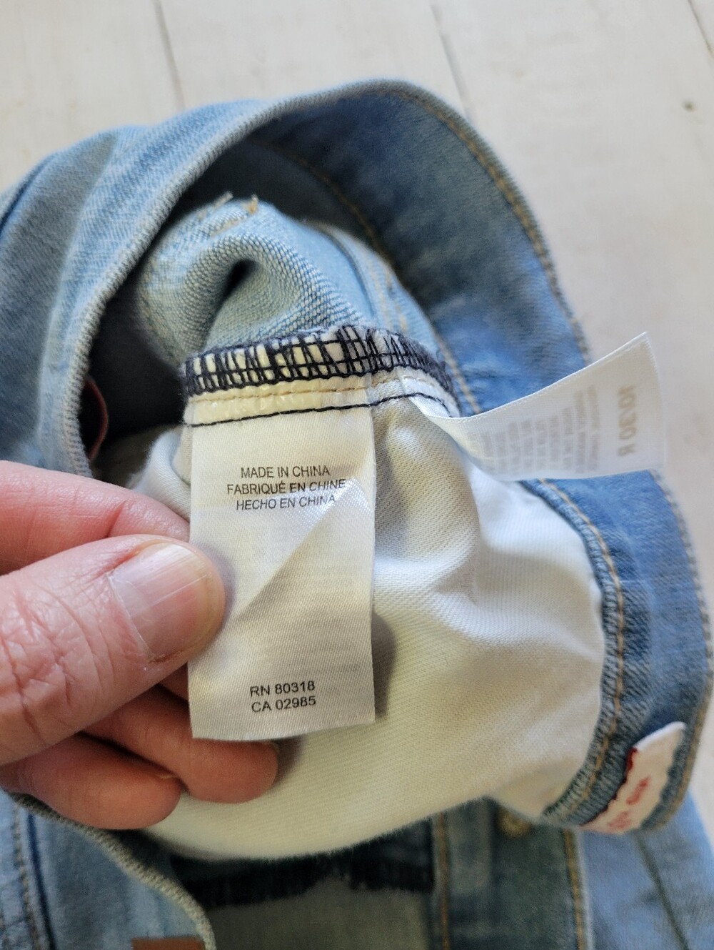 Lucky Brand Women's Jeans 10/30 R Sweet Straight Mid Rise Faded Wash Great Cond - Picture 4 of 6